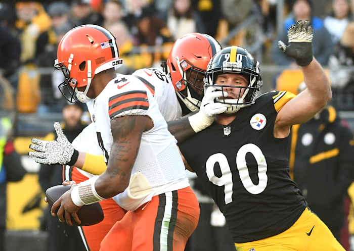 Pittsburgh Steelers defensive end T.J. Watt (90) rushes Cleveland Browns quarterback Deshaun Watson (4) at Acrisure Stadium Jan. 8, 2023. The Steelers won 28-14.